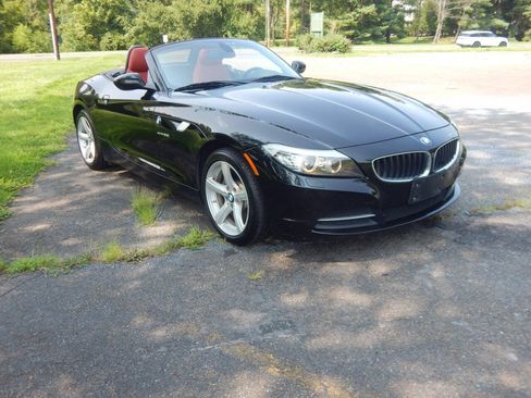 Used 2013 BMW Z4 sDrive28i RWD image 9