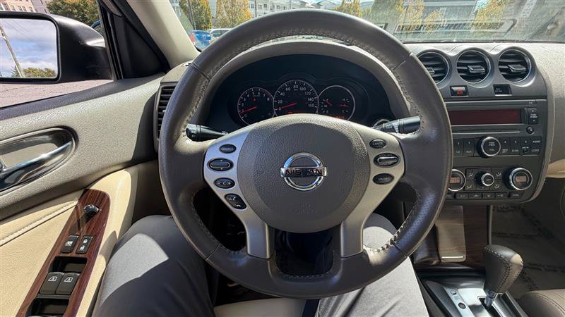 Used 2012 Nissan Altima 2.5 SL w/ 2.5SL Pkg FWD image 33