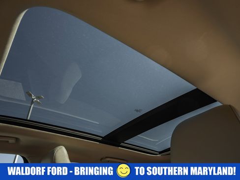 Certified 2020 Ford Edge Titanium w/ Equipment Group 301A AWD/4WD image 32