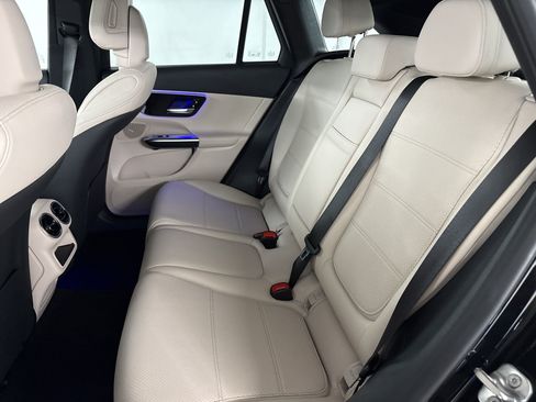Certified 2026 Mercedes-Benz GLC 300 image 22
