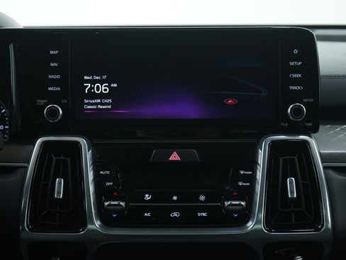 Used 2022 Kia Sorento SX image 20