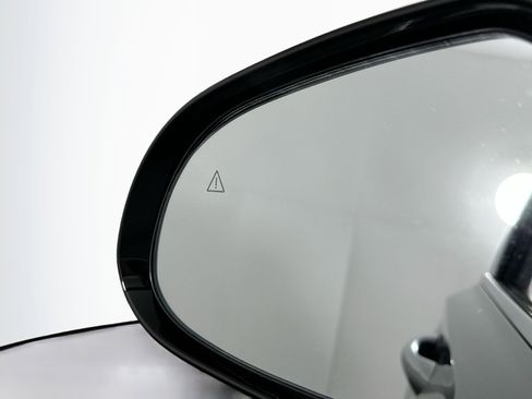 Used 2023 Hyundai Santa Fe SEL image 16