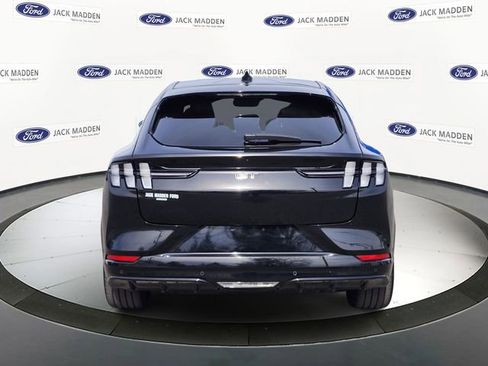 Certified 2023 Ford Mustang Mach-E GT image 4