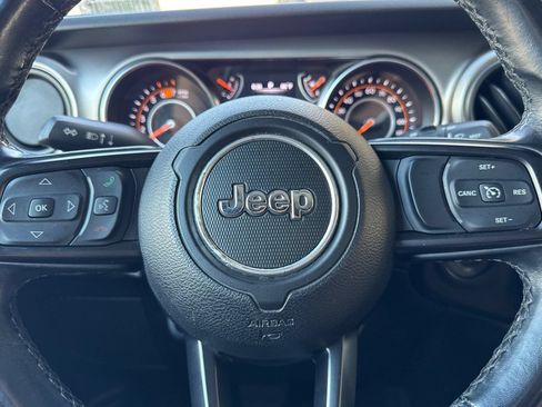 Used 2020 Jeep Wrangler Unlimited Sport S AWD/4WD image 24