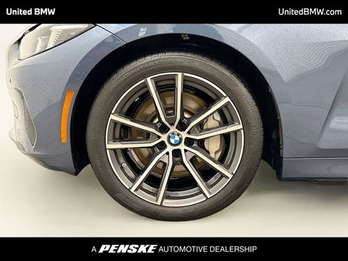 Used 2025 BMW 430i Convertible image 2