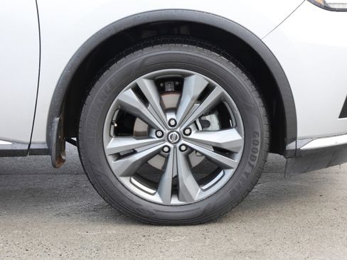 Used 2020 Nissan Murano Platinum w/ Cargo Package image 11