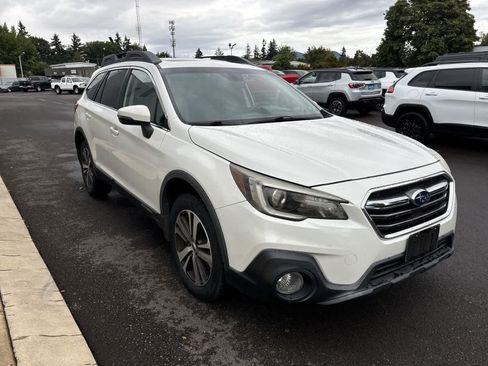 Used 2018 Subaru Outback 2.5i Limited AWD/4WD image 5