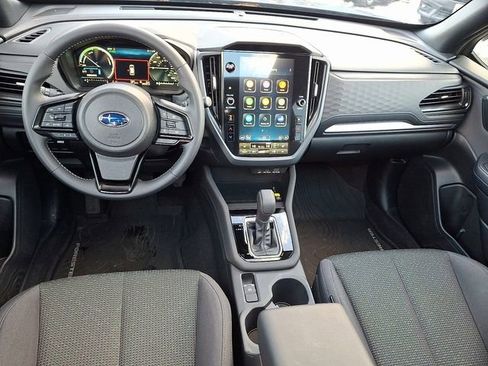 Used 2025 Subaru Forester Premium w/ Protection Package (1PH) image 11