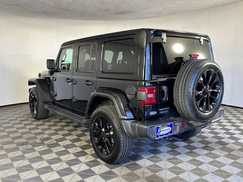 Certified 2025 Jeep Wrangler Unlimited Sahara AWD/4WD image 8