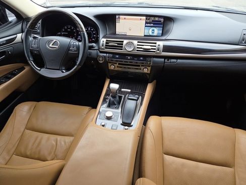 Used 2014 Lexus LS 460 AWD image 35