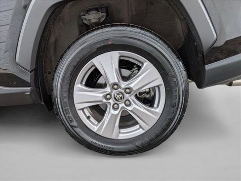 Certified 2025 Toyota RAV4 XLE AWD/4WD image 20