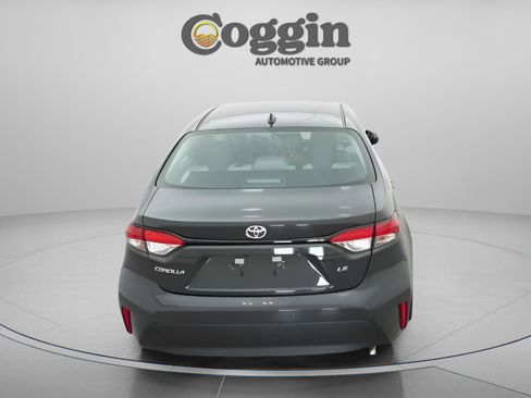 Used 2025 Toyota Corolla LE FWD image 7