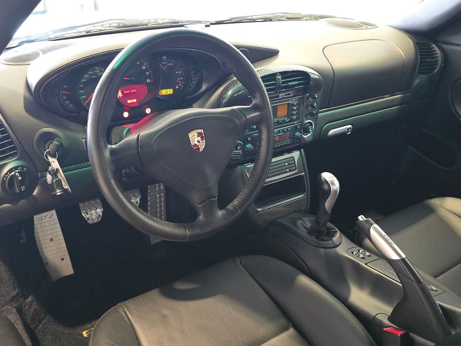 Used 2002 Porsche 911 GT2 RWD image 4
