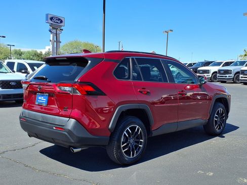Used 2019 Toyota RAV4 LE w/ All Weather Liner Package AWD/4WD image 6