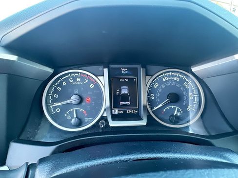 Used 2023 Toyota Tacoma SR5 w/ Technology Package AWD/4WD image 12