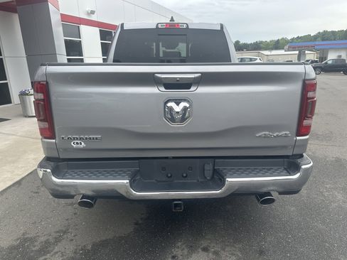 Used 2022 RAM 1500 Laramie AWD/4WD image 7