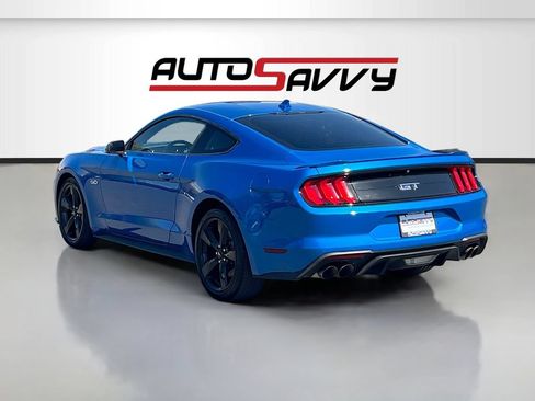 Used 2021 Ford Mustang GT RWD image 5