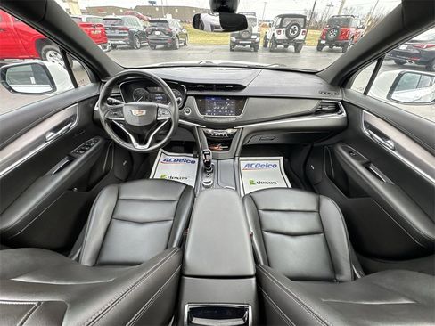 Used 2024 Cadillac XT6 Luxury w/ LPO, Floor Liner Package image 21