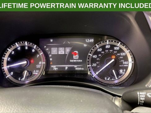 Used 2022 Toyota Highlander XLE image 26