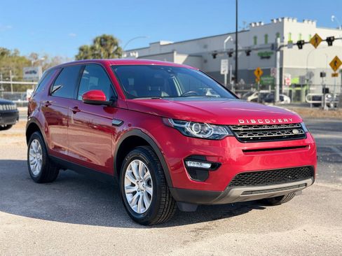 Used 2018 Land Rover Discovery Sport SE image 7