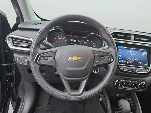 Used 2023 Chevrolet TrailBlazer LT w/ Convenience Package image 22
