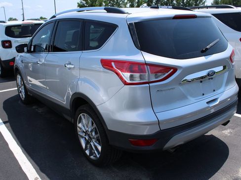 Used 2016 Ford Escape SE w/ SE Chrome Package AWD/4WD image 7