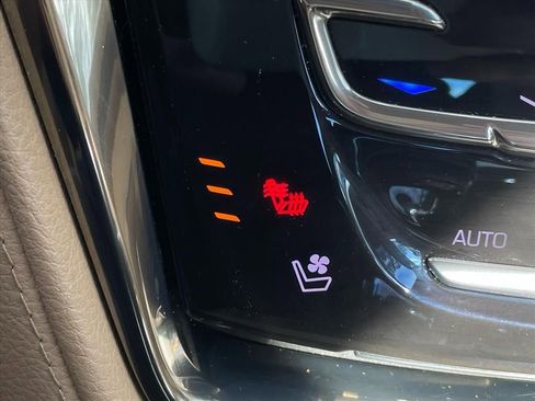 Used 2014 Cadillac CTS Luxury image 8