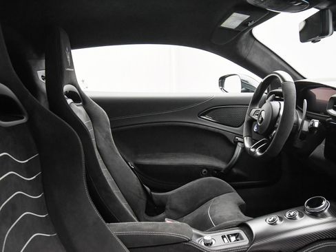 New 2025 Maserati MC20 Coupe image 16