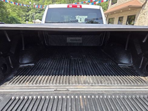 Used 2017 RAM 1500 Tradesman w/ Popular Equipment Group image 18