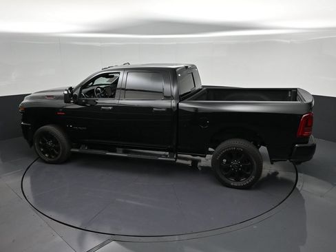 Used 2025 RAM 2500 Big Horn AWD/4WD image 24