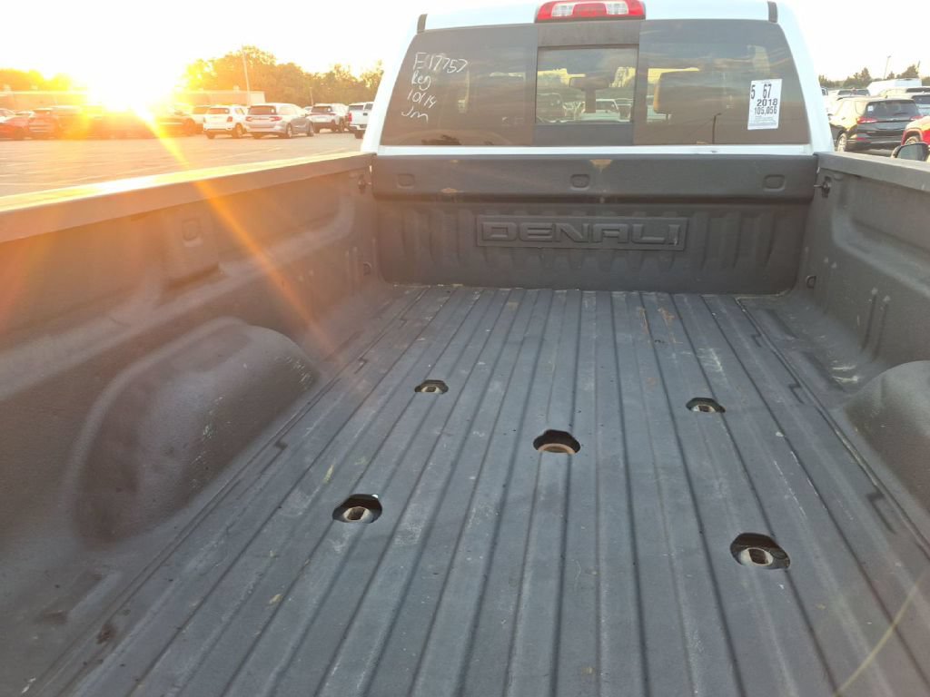 Used 2018 GMC Sierra 3500 Denali AWD/4WD image 8
