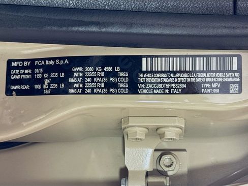 Used 2015 Jeep Renegade Limited w/ Safety & Security Group I AWD/4WD image 28