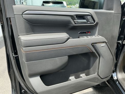 New 2026 GMC Sierra 1500 AT4 w/ AT4 Premium Package AWD/4WD image 13