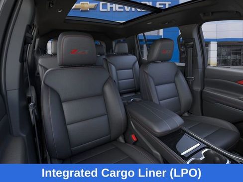 New 2026 Chevrolet Traverse Z71 w/ LPO, Floor Liner Package image 17
