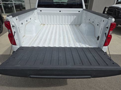 Used 2025 Chevrolet Silverado 1500 LT AWD/4WD image 27