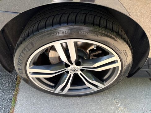 Used 2018 BMW 750i xDrive AWD/4WD image 49