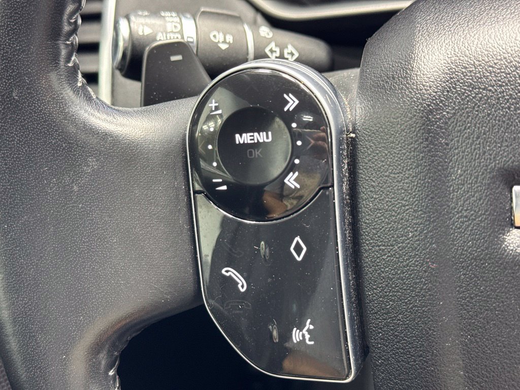 Used 2019 Land Rover Discovery SE AWD/4WD image 12