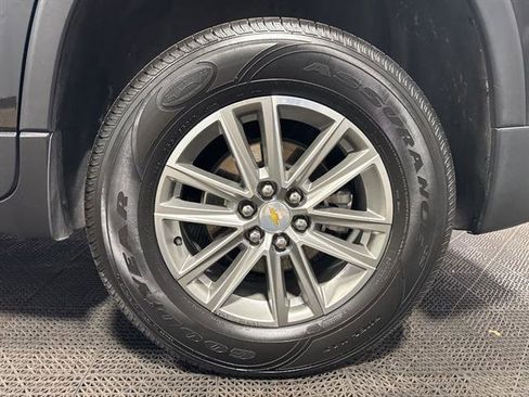 Certified 2023 Chevrolet Traverse LT w/ LPO, Floor Liner Package image 15