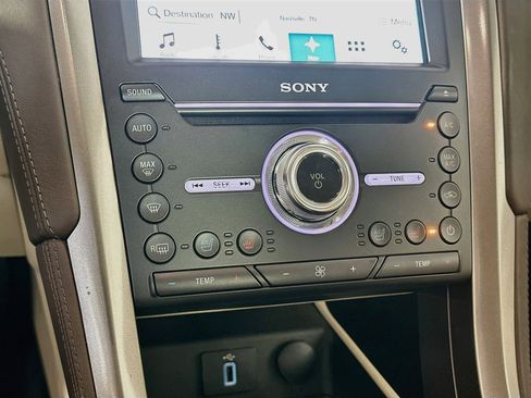 Used 2017 Ford Fusion Platinum FWD image 24