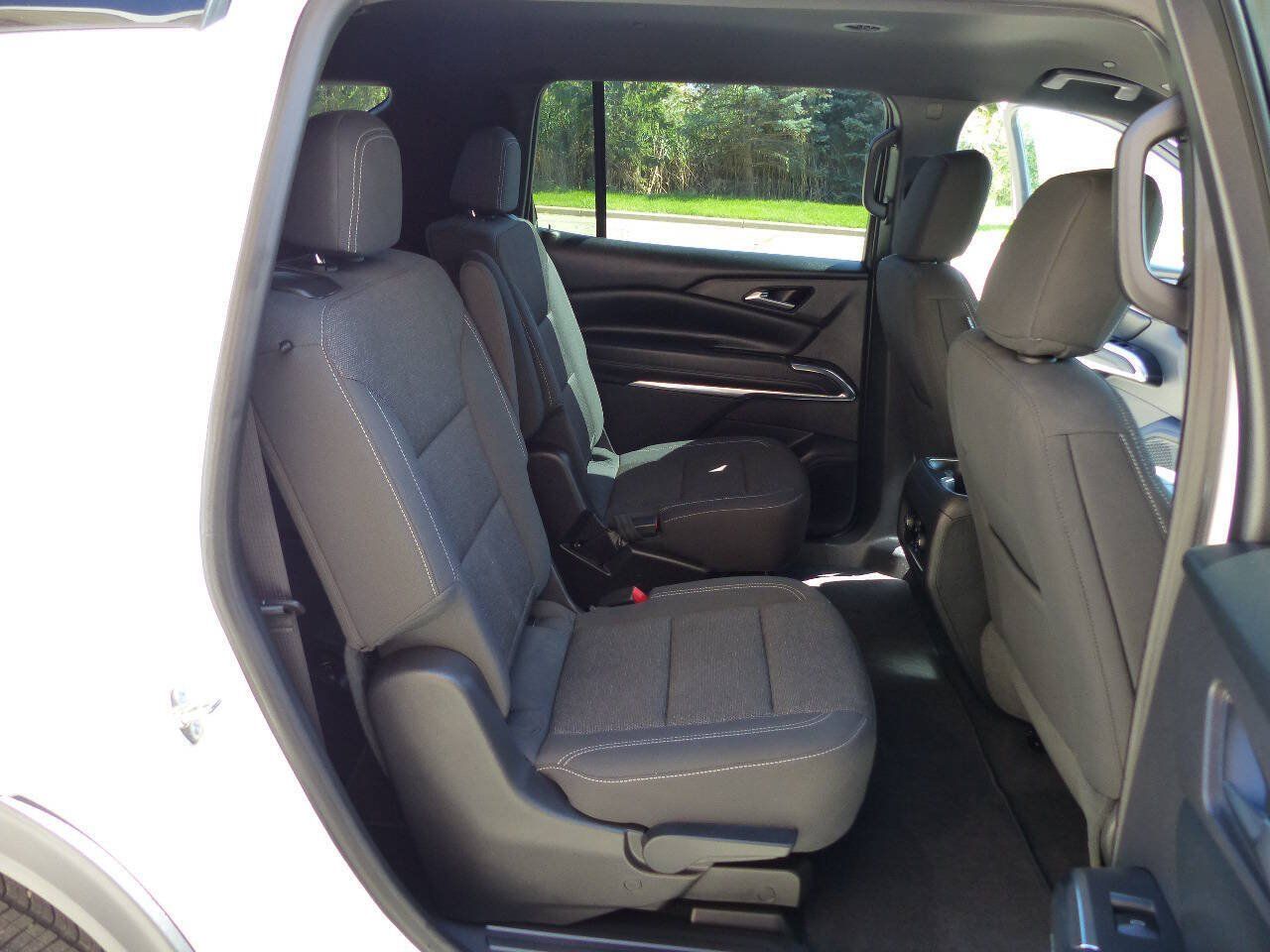 Used 2026 Chevrolet Traverse LT w/ Driver Confidence Package AWD/4WD image 54