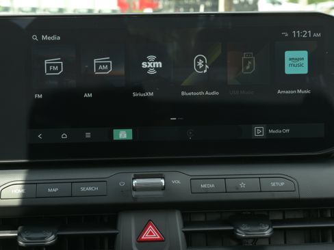 Used 2025 Kia K4 FWD image 18