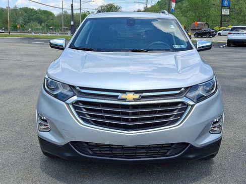 Used 2018 Chevrolet Equinox Premier AWD/4WD image 2