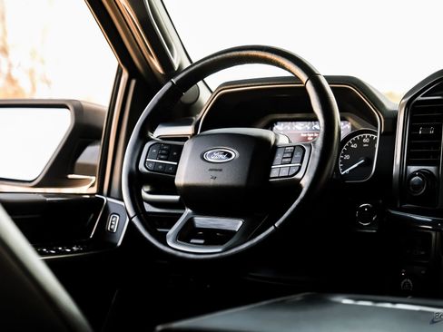 Used 2022 Ford F150 XLT w/ Equipment Group 302A High image 40