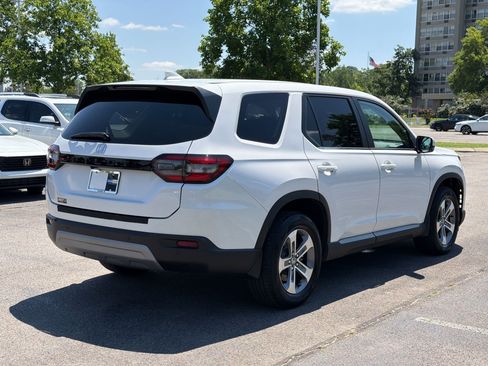 Used 2023 Honda Pilot EX-L image 9