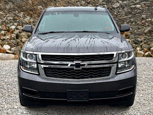 Used 2017 Chevrolet Tahoe LS image 3
