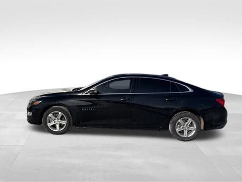 Used 2024 Chevrolet Malibu LT image 4