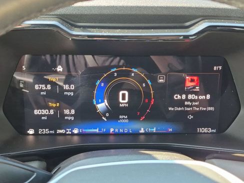 Used 2025 Chevrolet Colorado ZR2 w/ Technology Package AWD/4WD image 21