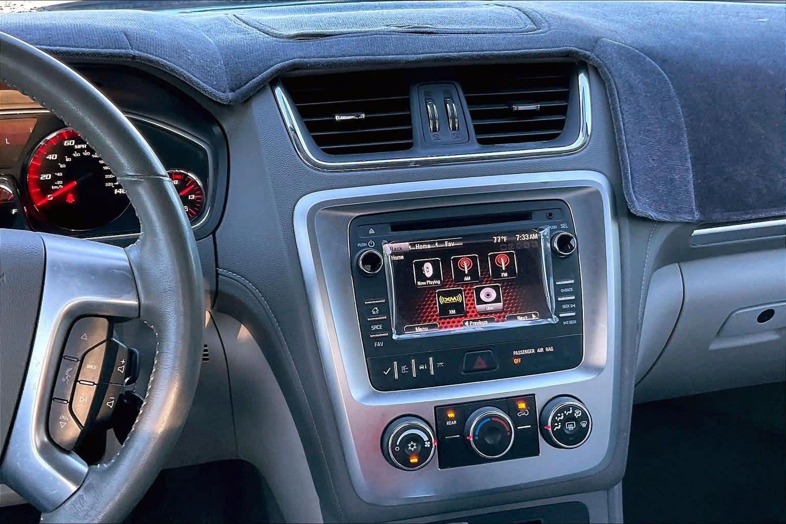 Used 2013 GMC Acadia SLE FWD image 15