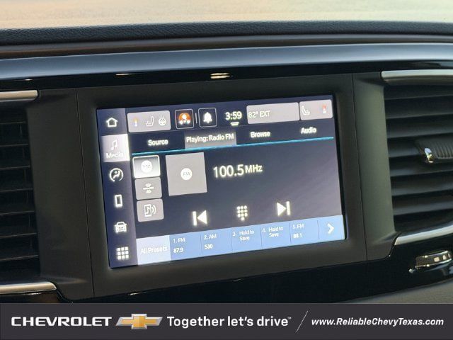 Used 2022 Chrysler Voyager LX FWD image 21