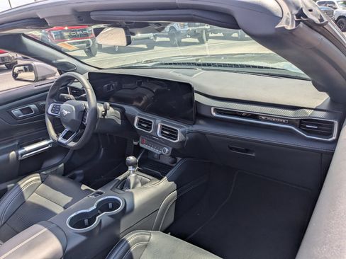 Used 2024 Ford Mustang GT Premium RWD image 27